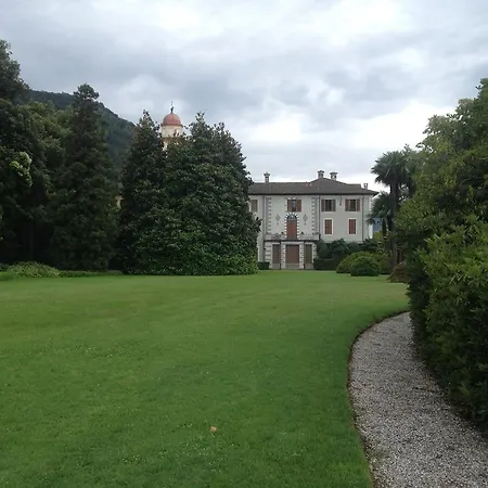 Oblo Trotti Apartment